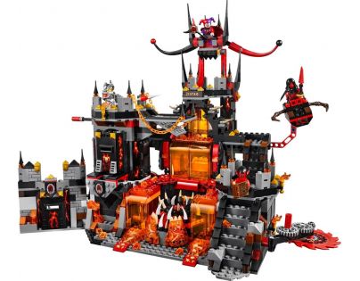 LEGO Nexo Knights 70323 Jestrovo sopečné doupě