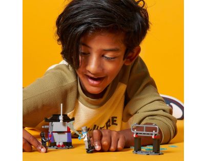 LEGO® NINJAGO® 71731 Epický souboj Zane vs. Nindroid