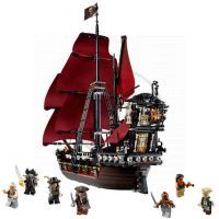 LEGO Piráti 4195 Piráti z Karibiku - Pomsta královny Anny 2
