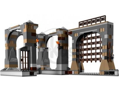 LEGO STAR WARS 75005 Z-95 Rancor Pit™