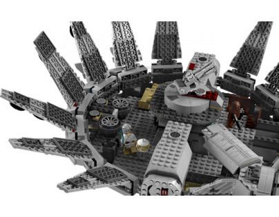 LEGO STAR WARS 7965 Millennium Falcon