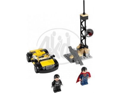 LEGO Super Heroes 76002 - Superman™: Souboj v metropolis