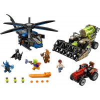 LEGO Super Heroes 76054 Batman Scarecrow Sklizeň strachu 2