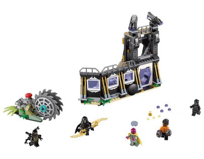 LEGO Super Heroes 76103 Corvus Glaive útočí