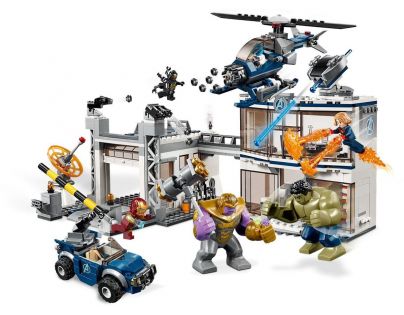 Lego Super Heroes 7613 Bitva o základnu Avengerů
