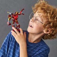 LEGO® Super Heroes 76140 Iron Manův robot 6