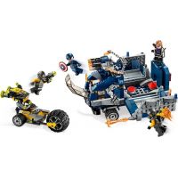 LEGO® Super Heroes 76143 Avengers: Boj o náklaďák 3