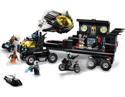 LEGO® Super Heroes 76160 Mobilní základna Batmana