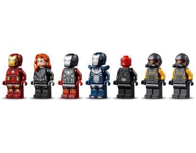 LEGO® Super Heroes 76166 Boj ve věži Avengerů