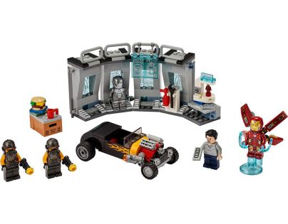 LEGO® Super Heroes 76167 Zbrojnice Iron Mana
