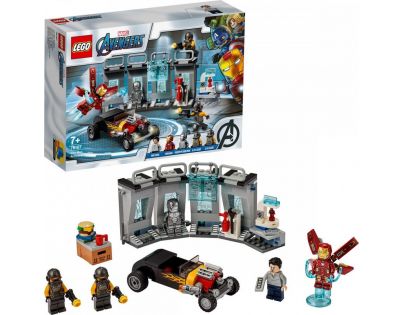 LEGO® Super Heroes 76167 Zbrojnice Iron Mana