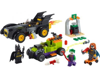 LEGO® Super Heroes 76180 Batman™ vs. Joker™ Honička v Batmobilu