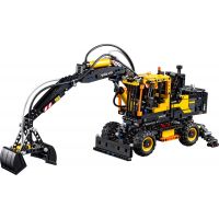 LEGO Technic 42053 Volvo EW 160E 2