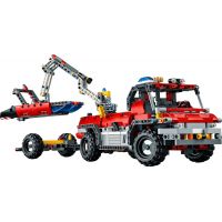 LEGO Technic 42068 Letištní záchranné vozidlo 6