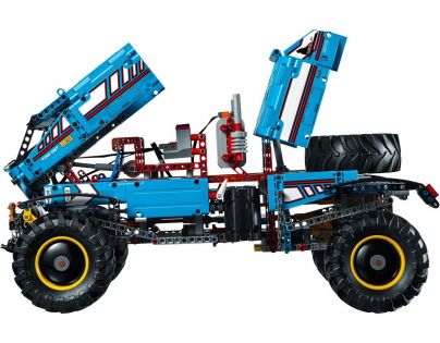 LEGO Technic 42070 Terénní odtahový vůz 6x6
