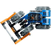 LEGO Technic 42071 Buldozer 4