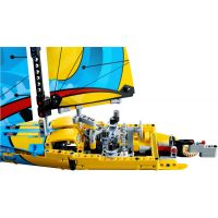 LEGO Technic 42074 Závodní jachta 5