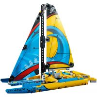 LEGO Technic 42074 Závodní jachta 6