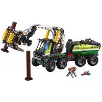 LEGO Technic 42080 Lesní stroj 3