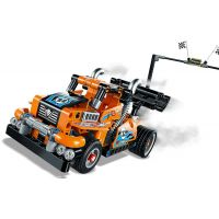 LEGO Technic 42104 Závodní tahač 3