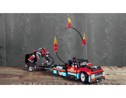 LEGO® Technic 42106 Kaskadérská vozidla