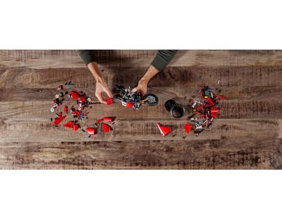 LEGO® Technic 42107 Ducati Panigale V4 R