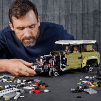 LEGO Technic 42110 Land Rover Defender - Poškozený obal 5