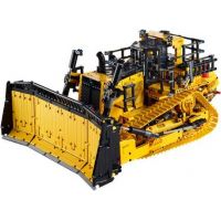 LEGO® Technic 42131 Buldozer Cat D11 - Poškozený obal 2
