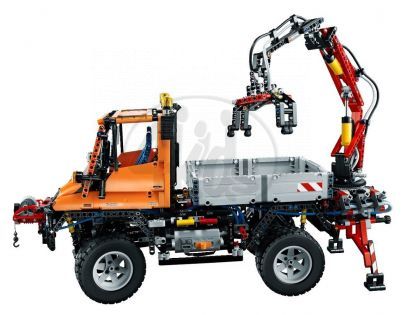 LEGO TECHNIC 8110 Unimog U400
