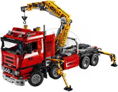 LEGO TECHNIC Autojeřáb 8258