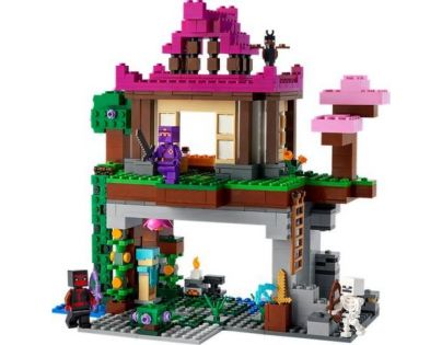 LEGO® Minecraft® 21183 Výcvikové středisko