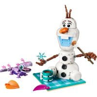 LEGO® 43287 Olaf a Bruni na zábavném pikniku 2