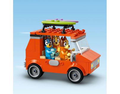 LEGO® Bluey 11202 Bluey a rodinný výlet autem na pláž