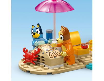 LEGO® Bluey 11202 Bluey a rodinný výlet autem na pláž