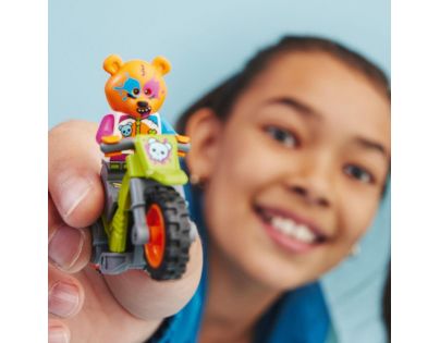 LEGO® City Medvěd a kaskadérská motorka