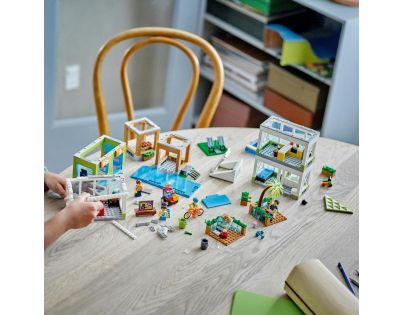 LEGO® City 60365 Bytový komplex