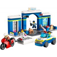 LEGO® City 60370 Honička na policejní stanici 2