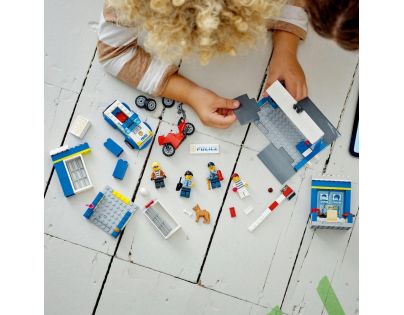 LEGO® City 60370 Honička na policejní stanici
