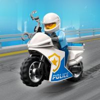 LEGO® City 60392 Honička auta s policejní motorkou 6