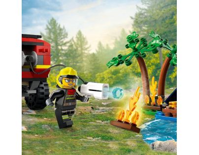 LEGO® City 60412 Hasičský vůz 4 x 4 a záchranný člun