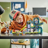LEGO® City 60421 Zábavní park Robotický svět 3