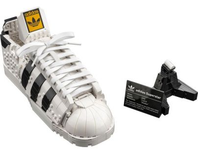 LEGO® ICONS 10282 adidas Originals Superstar