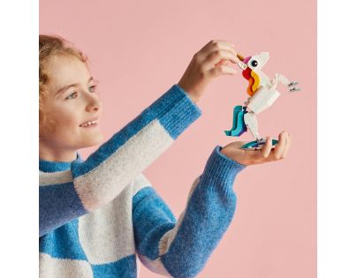 LEGO® Creator 31140 Kouzelný jednorožec