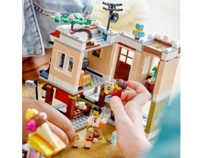 LEGO® Creator 31131 Bistro s nudlemi v centru města