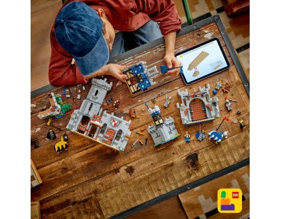LEGO® Creator 3v1 31168 Středověký hrad a rytíři na koních