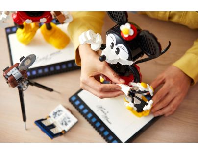 LEGO® Disney 43179 Myšák Mickey a Myška Minnie