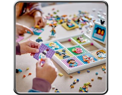LEGO® Disney 43221 100 let oblíbených animovaných postav Disney - Poškozený obal