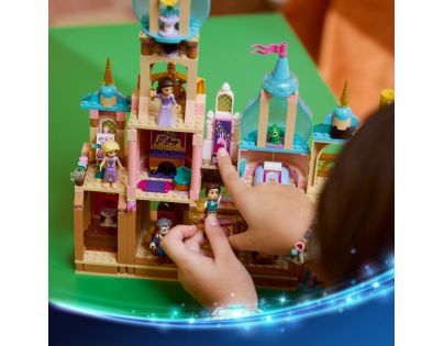 LEGO® Disney 43297 Zámek princezny Lociky