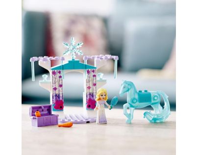 LEGO® Disney Ledové království 43209 Ledová stáj Elsy a Nokka