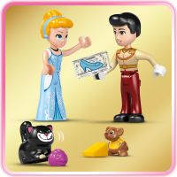 LEGO® Disney Princess 43275 Popelčin zámek a kočár s koňmi 6